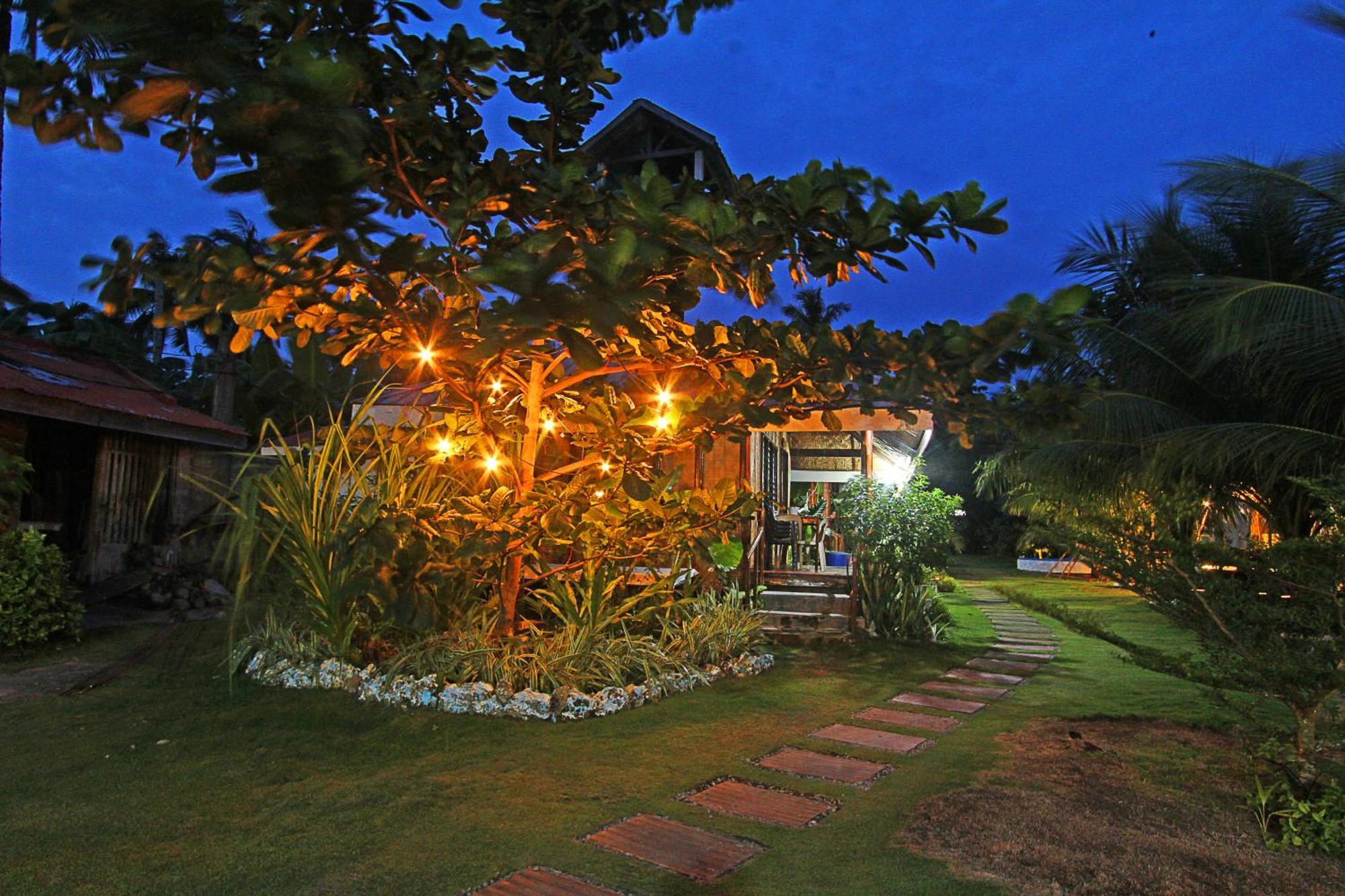 Villa Consolacion Resort General Luna  Zewnętrze zdjęcie