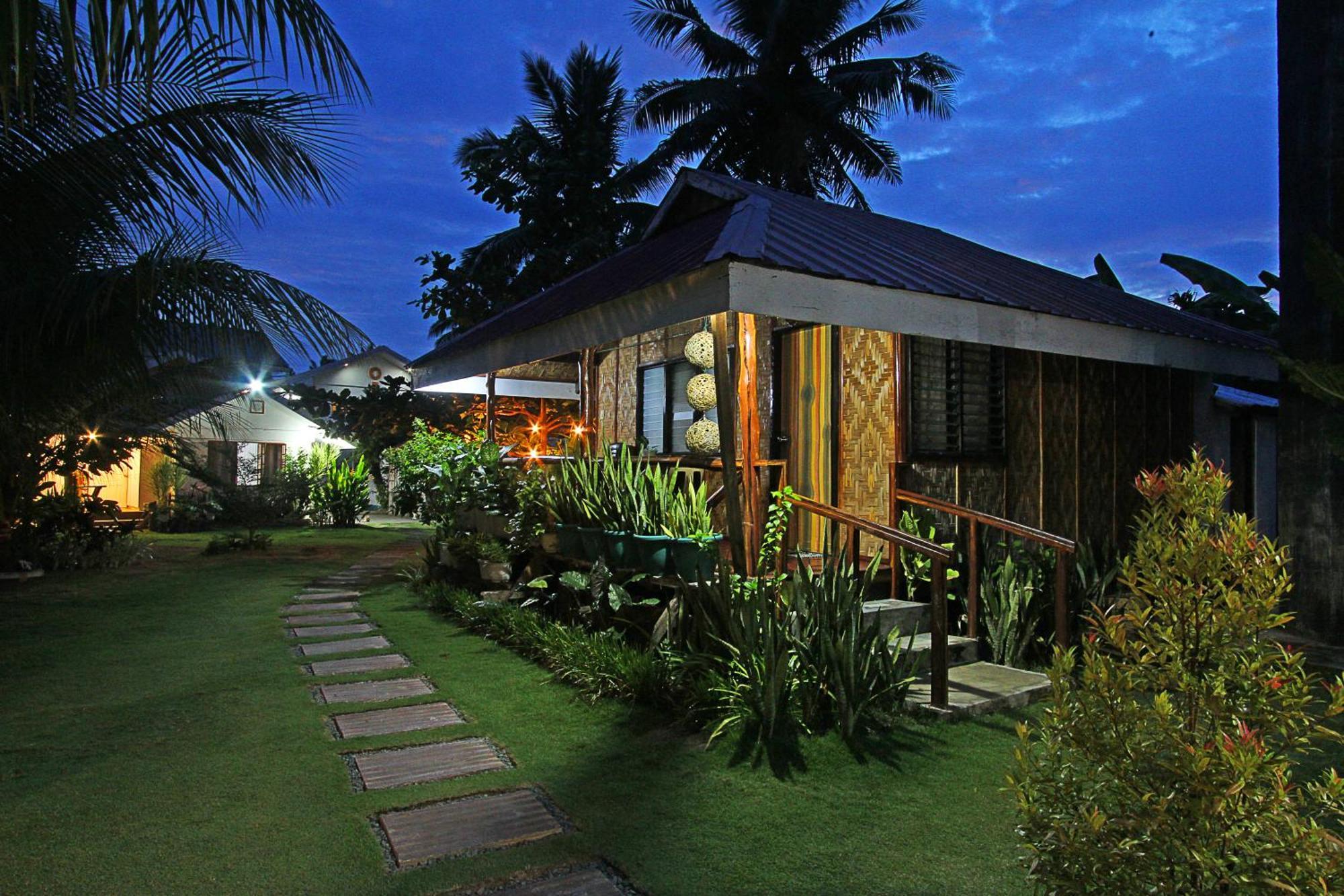 Villa Consolacion Resort General Luna  Zewnętrze zdjęcie
