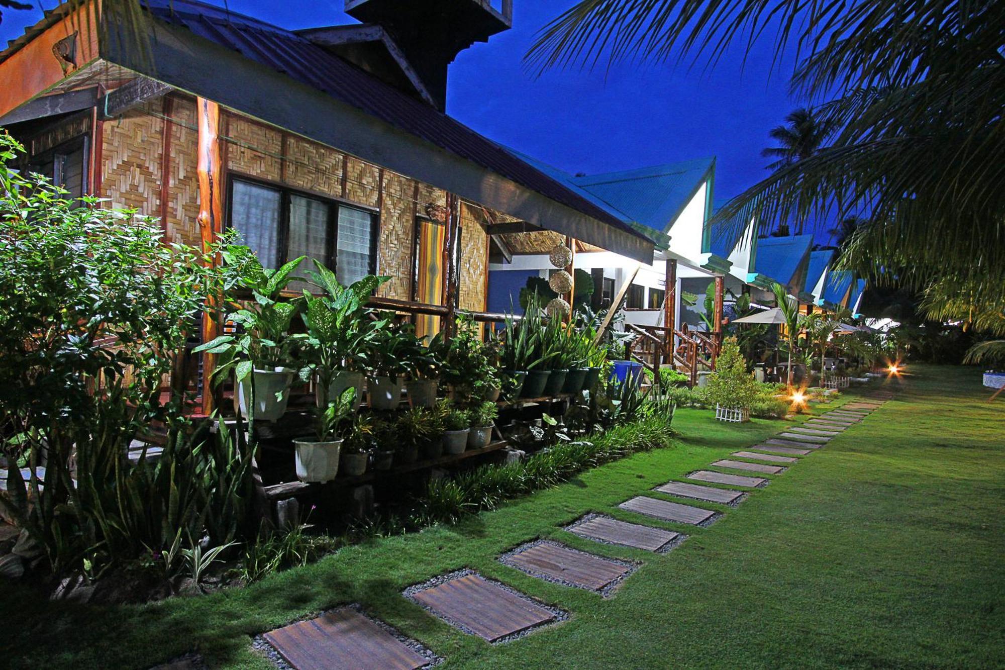 Villa Consolacion Resort General Luna  Zewnętrze zdjęcie
